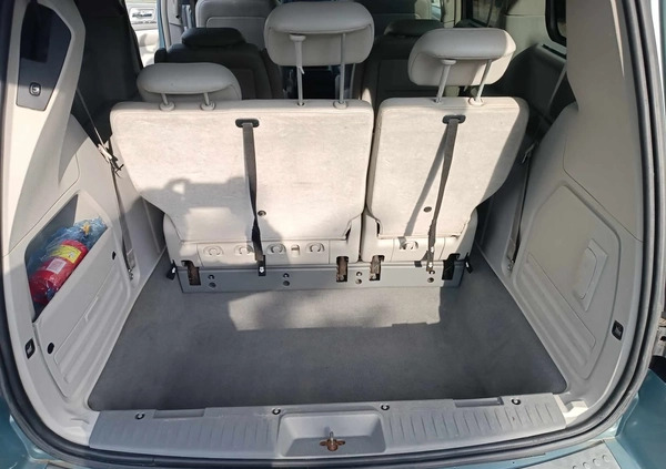 Chrysler Town &amp; Country cena 22000 przebieg: 254541, rok produkcji 2008 z Konin małe 92